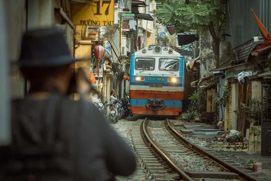 Hanoi: Guided City tour - Discover the Heart of Vietnam - Hoa Lo Prison Museum: learning a hard chapter (and why it’s worth it)