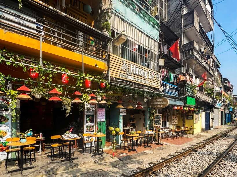 Hanoi: Guided Food Tour with Train Street Visit - Key highlights worth knowing