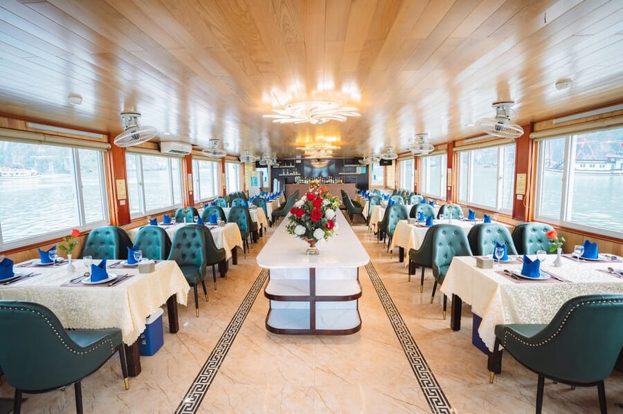 Hanoi: Ha Long Bay Day Cruise by Ha Long Excursion Deluxe - Luon Cave by kayak or bamboo boat: the lagoon experience