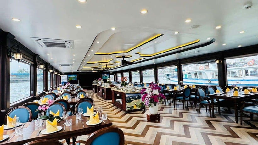 Hanoi: Ha Long Bay Day Trip - Luxury Cruise & Buffet Lunch - Ti Top Island: swim time or photos with a climb