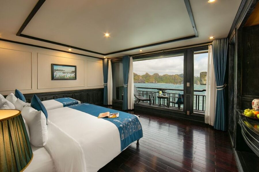 Hanoi: Halong Bay 2-Day 5-Star Balcony Cruise & Bathtub - Onboard culture time: cooking demo, happy hour, sunset, and dinner in style