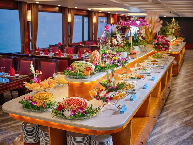 Hanoi: Halong Bay Full-Day Tour with 5-star Diamond Cruise - Boarding the Diamond 5-star cruise at Halong International Port