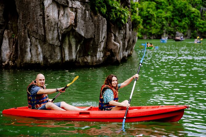 Hanoi: Halong Bay Luxury Option – Titop, Surprise Cave, Kayak - Luon Cave by water: kayak or bamboo boat add-on
