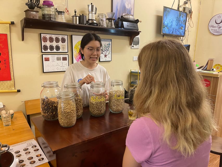 Hanoi: Hanoi Egg Coffee Class learning 5 coffees and stories - Coffee Stories and Instructor Style: Why Some Hosts Feel Like a Friend
