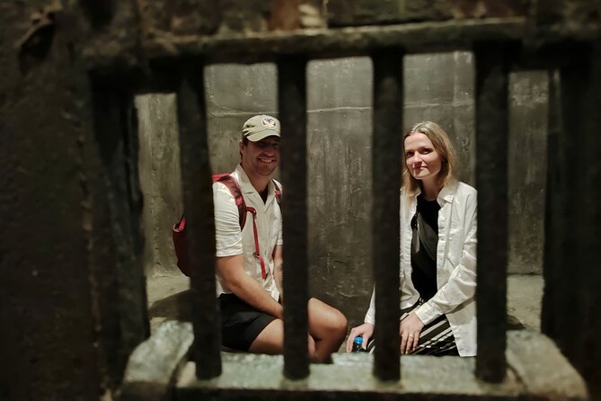 Hanoi Hoa Lo Prison and War museums Tour - Who this Hanoi war-history tour suits best