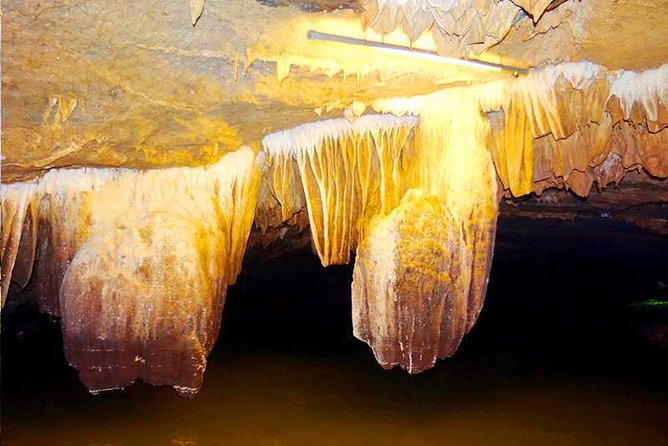 Hanoi - Hoa Lu - Tam Coc - Mua Cave - 1 Day / By Luxury Limousine & Small Group - Tam Coc-Bich Dộng: three grottos, rice fields, and a real rhythm on the water