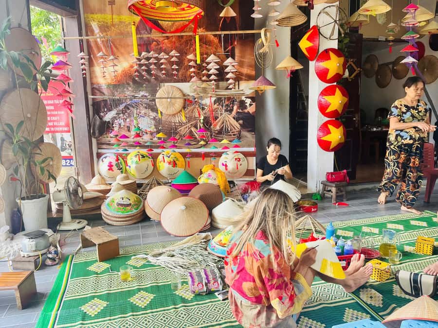 Hanoi: Incense Village, Conical Hat, & Dough Figurines Tour - Who should book this Hanoi crafts tour
