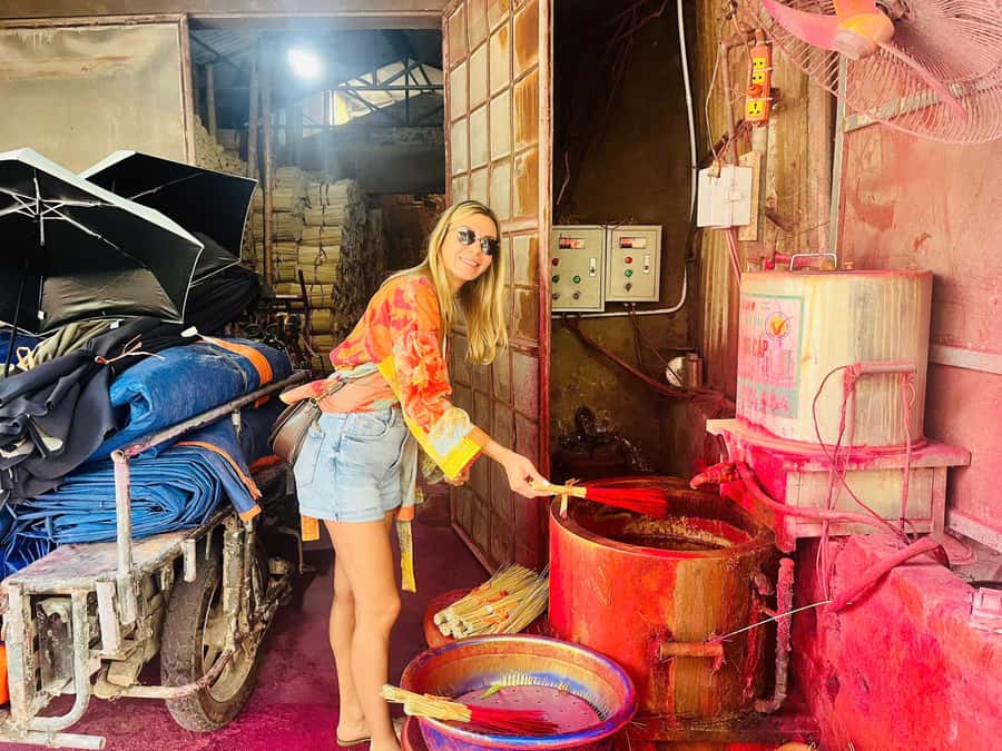 Hanoi: Incense Village, Hat, Lacquer Tour & City Highlights - Hanoi city highlights + Water Puppet Theatre (afternoon option)