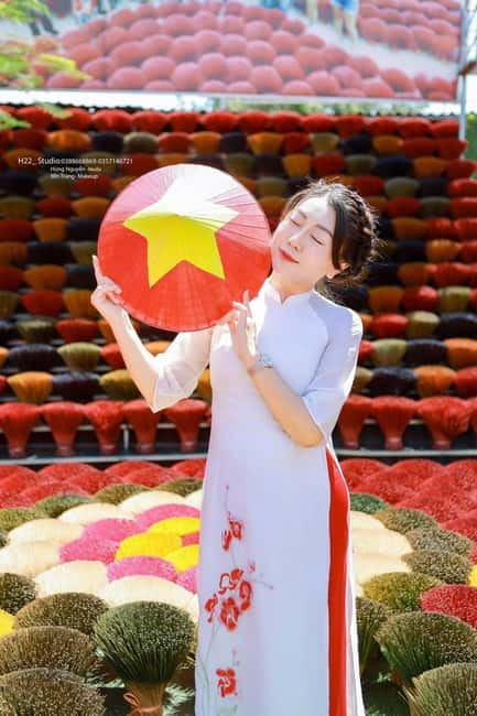 Hanoi: Incense Village, Hat Village or Weave Mat SMALL GROUP - Optional Train Street drop-off: how to fit it without ruining the day