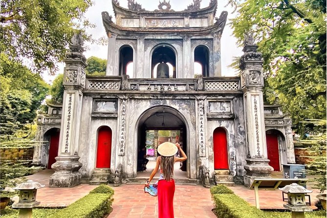 ️ Hanoi Instagram Tour: Most Famous Spots (Private & All-Inclusive) - From Ho Chi Minh Mausoleum to Trấn Quốc Pagoda