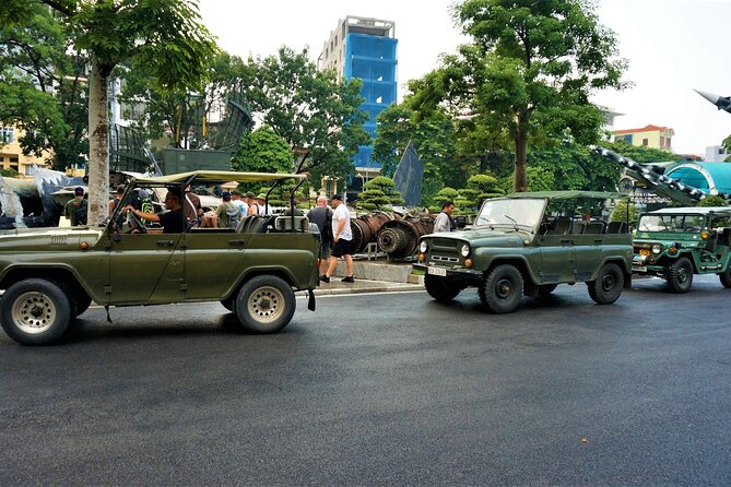 Hanoi Jeep Tours Led By Women: City & Countryside Half Day Combo - Ho Truc Bach: A Local Lunch Break That Doesn’t Feel Like a Detour