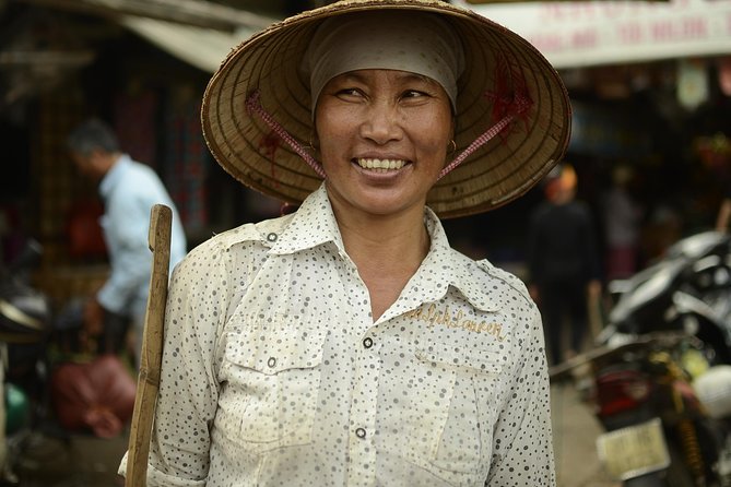 Hanoi Long Bien Sunrise Photo Tour - From hotel pickup to Long Bien Bridge briefing: learn before you shoot