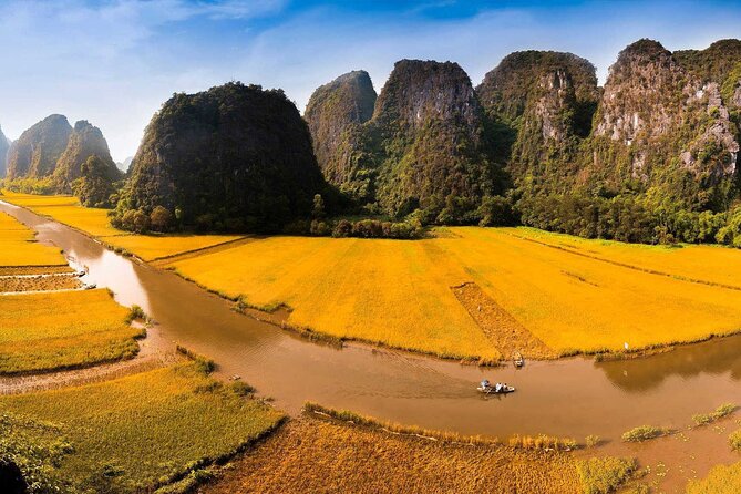 Hanoi: Luxury Small Group Bich Dong, Trang An & Mua Cave Day Tour - Bich Dong Pagoda: calm views plus cultural context
