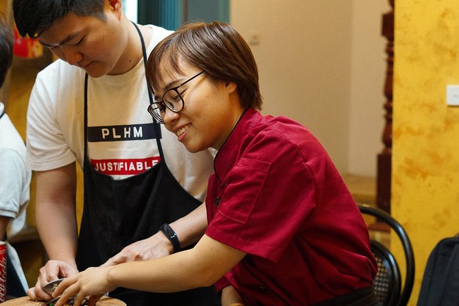 Hanoi Market & Villa Cooking Class: Free Old Quarter Transfer - Should you book this Hanoi market & villa cooking class?