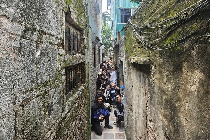 Hanoi Michelin Star Street Food Walking Tour & Train-Street - Why this Hanoi street food walk feels different