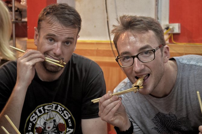 Hanoi Michelin Star Walking Food Tour & Train Street - Price and value: what $39.90 covers in real Hanoi terms
