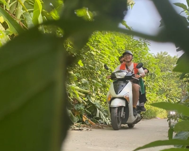 Hanoi Motorbike Countryside Tour - Rice fields and rural daily life: seeing agriculture up close