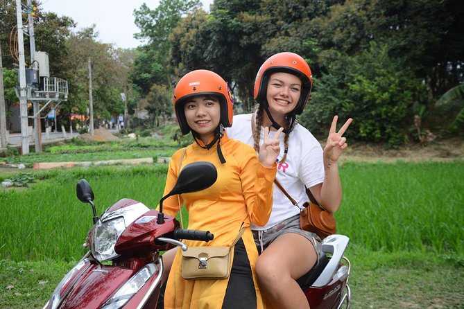 Hanoi Motorbike Food Tours: Hanoi Motorbike Tours Led By Women - Stop 1: Motorbike City Tours and a street-food warm-up
