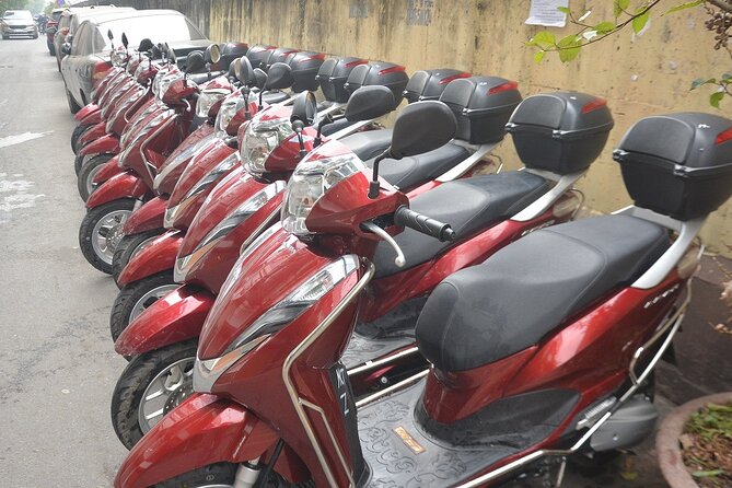 Hanoi Motorbike Tour Led By Women - Hữu Tép Lake and the downed B-52: history you can see in front of you