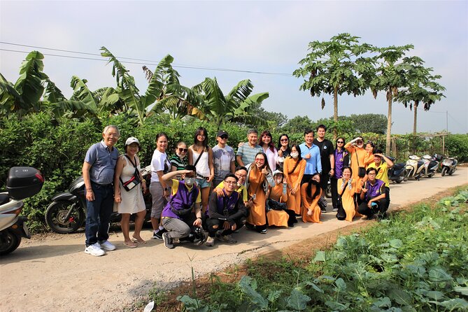 Hanoi Motorbike Tour Led By Women - Hố Trúc Bạch and the egg coffee + Vietnamese meal finish