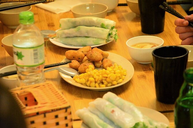 Hanoi Motorbike Tour Led By Women - City And Countryside Full Day - Trúc Bạch Lake area and the fruit garden lunch rhythm