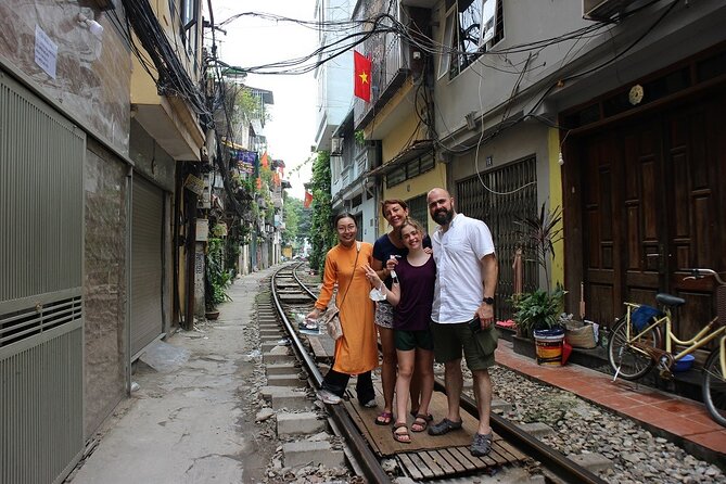 Hanoi Motorbike Tour Led By Women: Hanoi City Half Day - Westlake cycling and Thanh Nien Road: old vs new in one stop