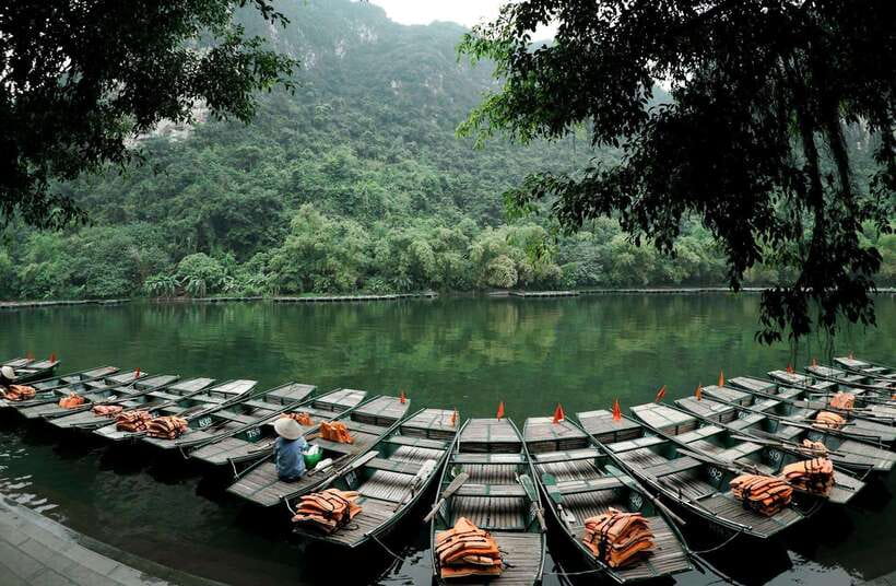 Hanoi:Ninh Binh-Trang An-Mua Cave-Hoa Lu&Cycling BEST SELLER - Optional Mua Cave: 500 steps for the Tam Coc viewpoint
