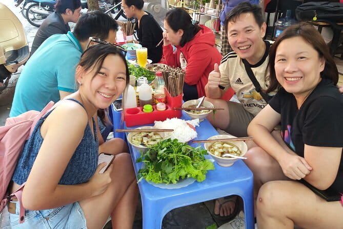 Hanoi Old Quarter Private Street Food Walking Tour - Getting started at 41 P. Lương Văn Can (and how the meetup works)