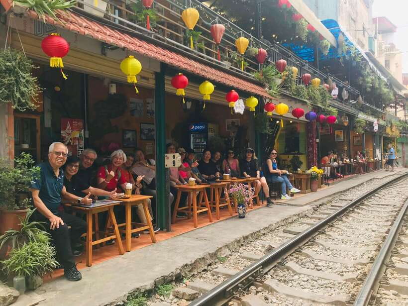 Hanoi: Old Quarter Street Food Tour with 12+ Tastings - What 12+ street tastings actually gives you (and why it’s smart)