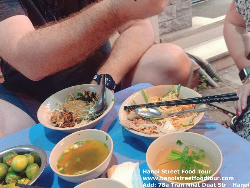 Hanoi: Old Quarter Street Food Walking Tour with 10 Tastings - Price and value: why $27 can feel fair for this amount of food