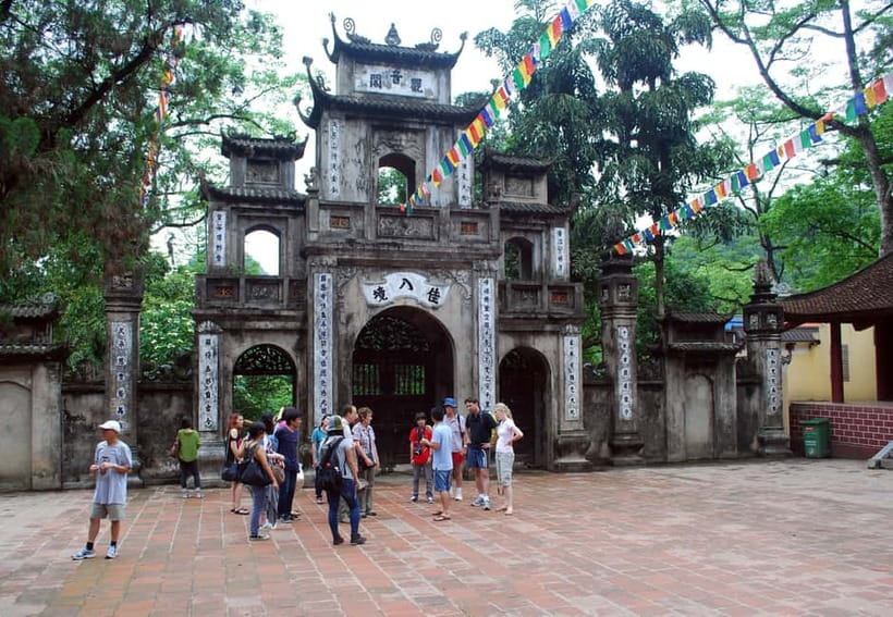 Hanoi: Perfume Pagoda Day Tour with Boat Ride & Cave Visit - Timing, Weather, and the Return Trip to Hanoi
