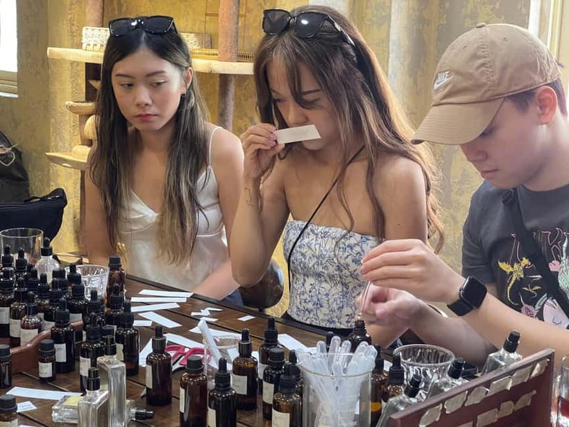 Hanoi Perfume Workshop - Crafting Your Perfect Scent - Building your signature fragrance: blending, tweaks, and getting it to click