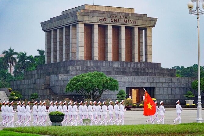 Hanoi: Private Customized City Tour with Hidden Gem, Train Street - Ho Chi Minh Complex area: big national sights, outside-view style