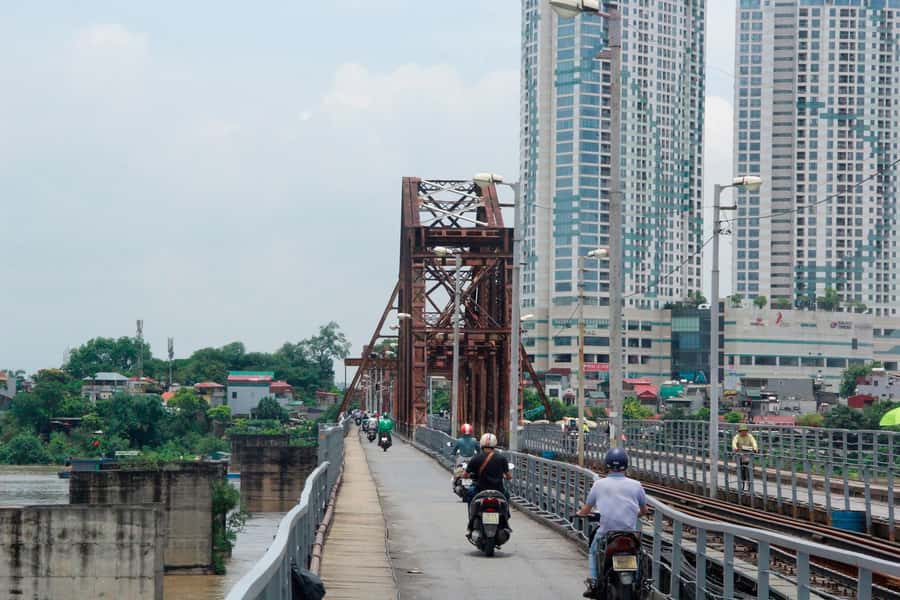 Hanoi: Private Old Quarter Walking Tour with Train Street - Ta Hien Street (Beer Street) and the street-level Hanoi you can feel