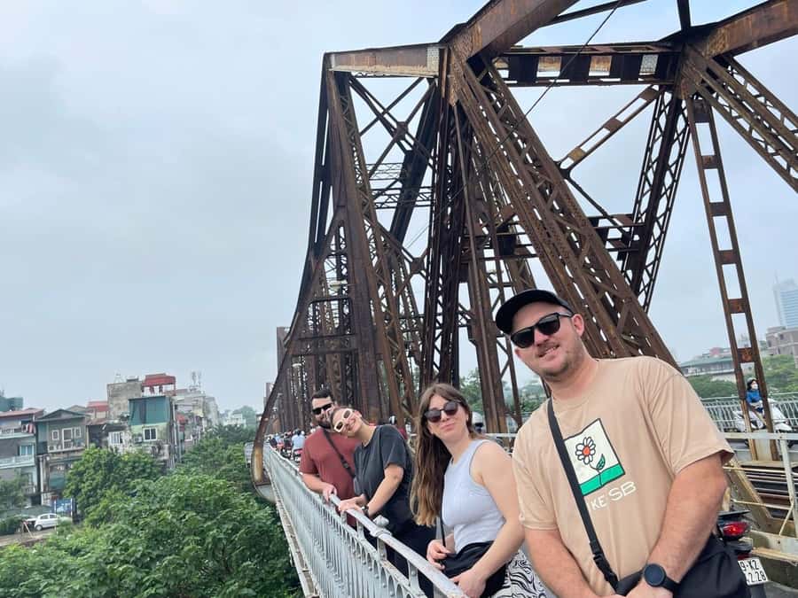 Hanoi: Private Old Quarter Walking Tour with Train Street - Practical tips: comfortable shoes and the cash habit