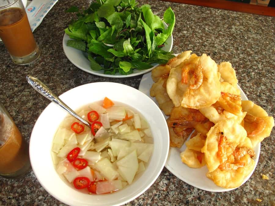 Hanoi: Private Street Food Walking Tour w/ a Real Foodie - Dietary requirements: plan ahead, and ask for real alternatives
