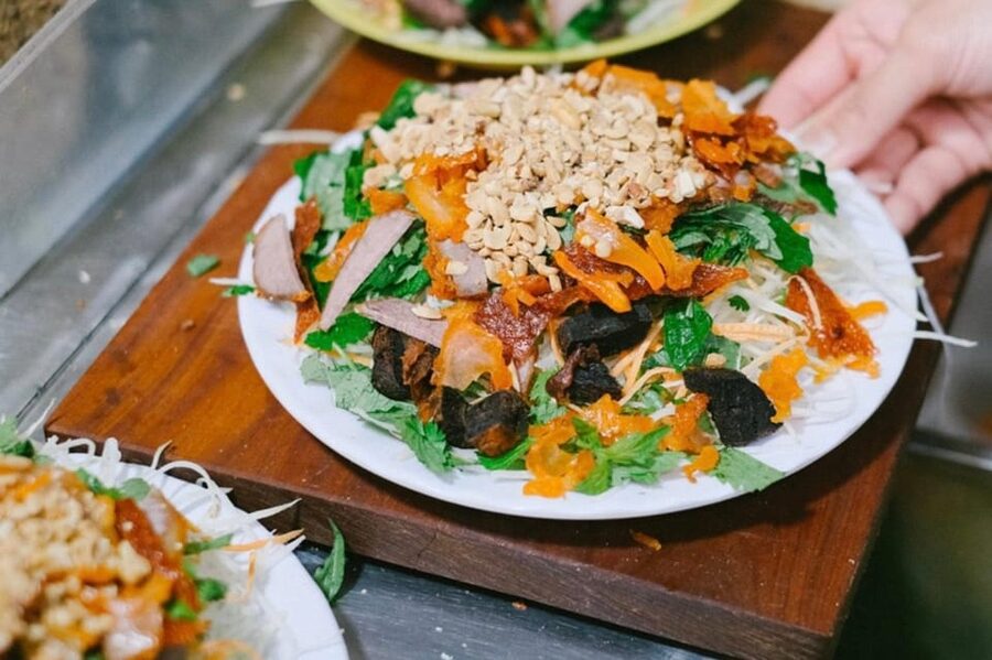 Hanoi: Private Tour of Vietnamese Street Food - How the Walk Really Feels: Weather, Pace, and Comfort