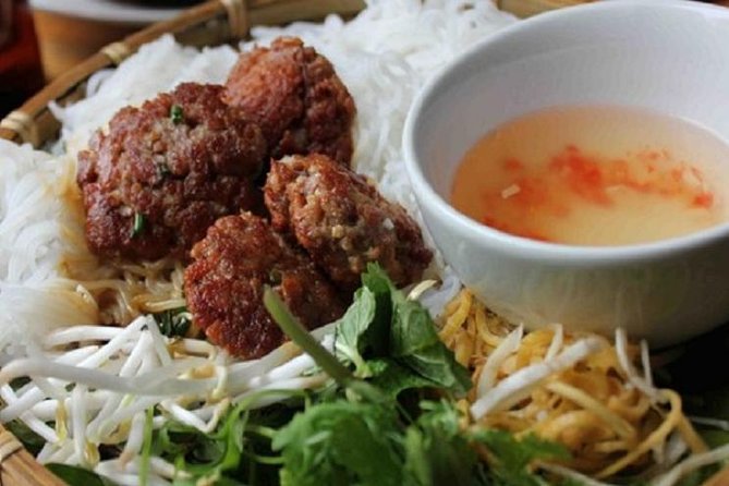 Hanoi Private Walking Tour: Street Food (HOT HOUR PROMOTING) - Price and What You Actually Get for $27