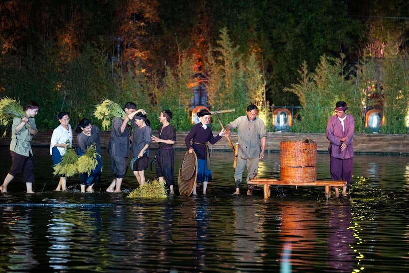 Hanoi: Quintessence of Tonkin Show - A Cultural Spectacle - Water puppetry, lights, and music: how the production quality shows up