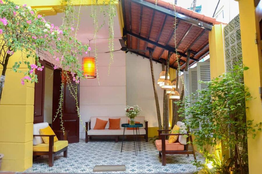 Hanoi: Rose Kitchen: Pho/Bun Cha/Nem+ Free Egg/ Salt Coffee - What you cook: choose one Vietnamese icon (pho, bun cha, nem, more)