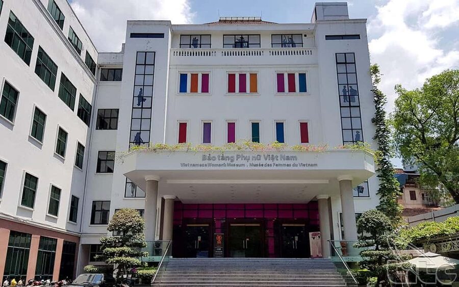 Hanoi’s French Quarter Tour and Train Street - Vietnamese Women’s Museum: culture that doesn’t feel like a lecture
