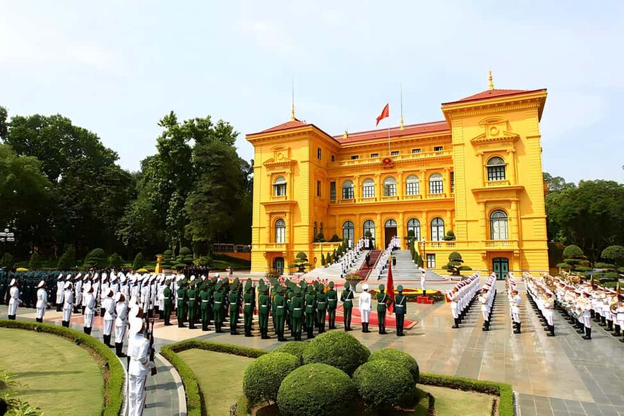 Hanoi’s French Quarter Tour and Train Street - Hanoi Train Street again, but with the right expectations