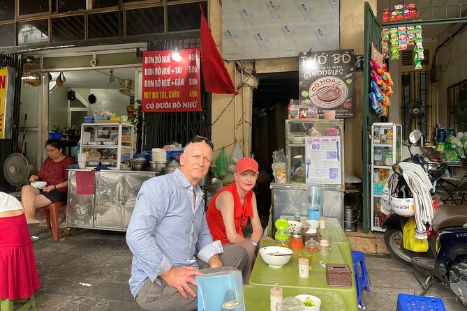 Hanoi's Old Quarter Street Food Experience and Train Street - Old Quarter Street Food Meets Train Street
