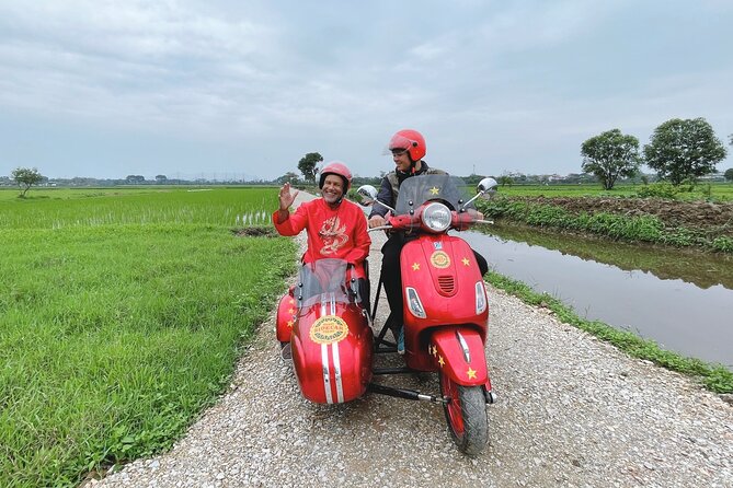 Hanoi Sidecar Tour: Hanoi Countryside Food, Culture & Daily Life - The authentic meal: lunch at a local family’s home