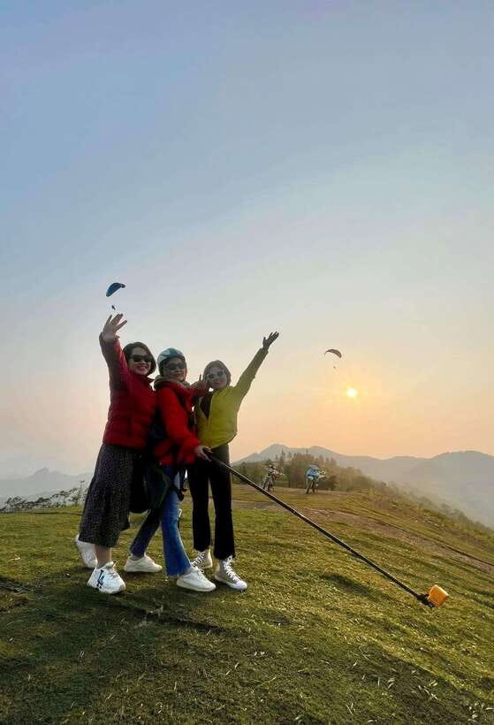 Hanoi Sky Tour: Paragliding - Capture the Moment: GoPro and selfie stick you don’t have to bring