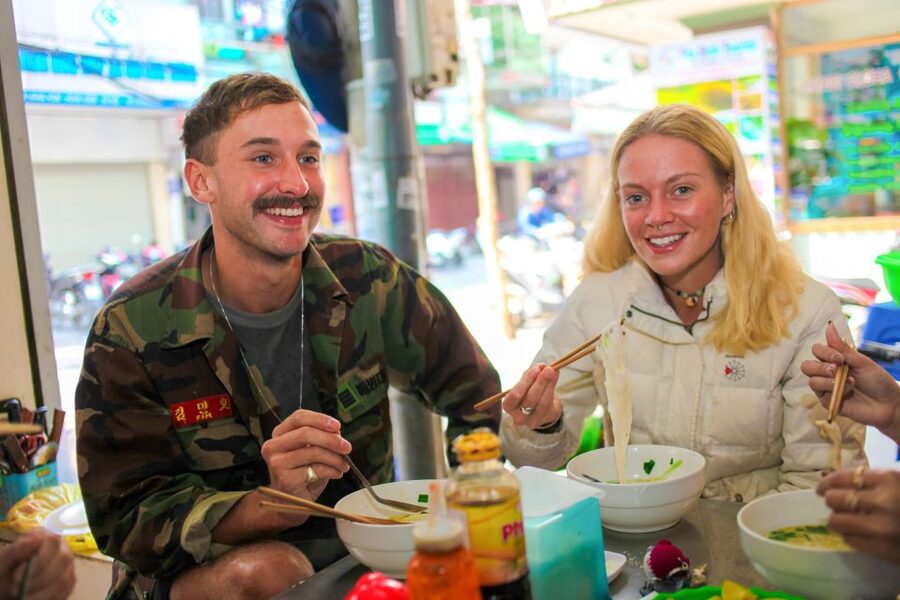 Hanoi: Small-Group Street Food Walking Tour - What’s included at Café Minh (and how to handle drinks)