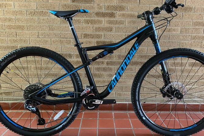 Hanoi - Soc Son electric mountain bike trails - Getting from Hanoi to the trails: pickup and the 7:30 am start