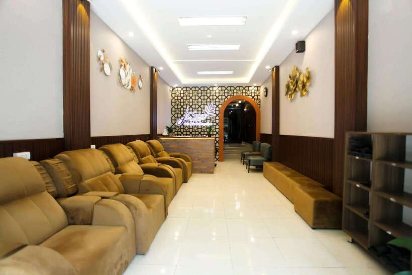 Hanoi Spa Old Quarter : Full Body and Hot Stone Massage 60' - Inside the 60 Minutes: Full-Body Work with Hot Stones