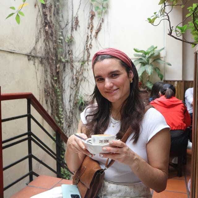 Hanoi Street Food, Coffee Tastings, Alleys Walking Tour - Price and value: why $26 works if you like guided eating
