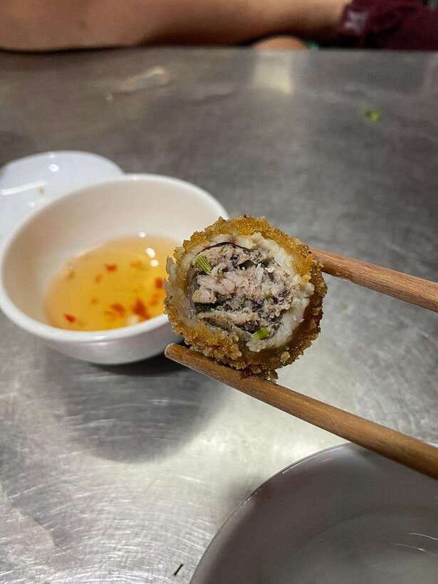 Hanoi Street Food Tour - Lunch vs dinner: choosing the right slot for your taste buds
